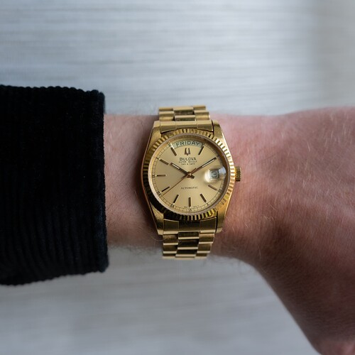 Bulova Super Seville-4