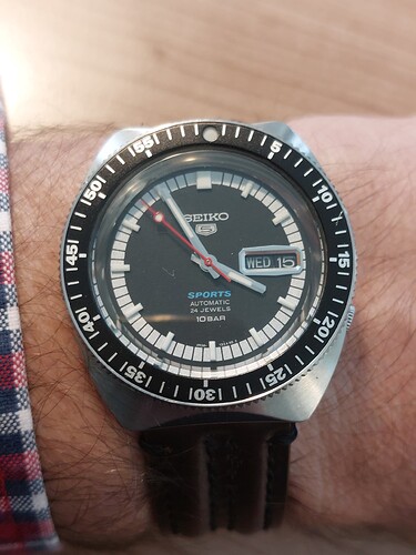 17605365293151701519445041034158