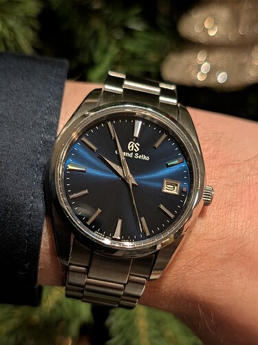 PXL_20251211_205527650.PORTRAIT.ORIGINAL