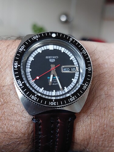 17605456499892804987946204442230