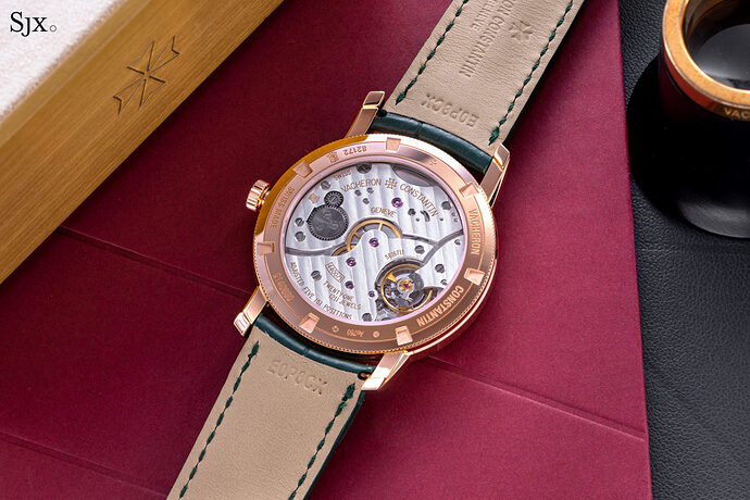 Vacheron-Constantin-Traditionnelle-movement-4400-1536x1024