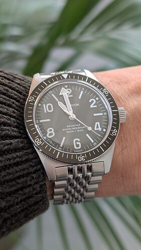 PXL_20251105_095938380