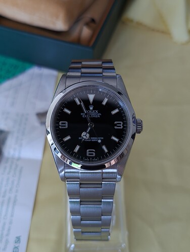 ARK_20250927_16013.PORTRAIT