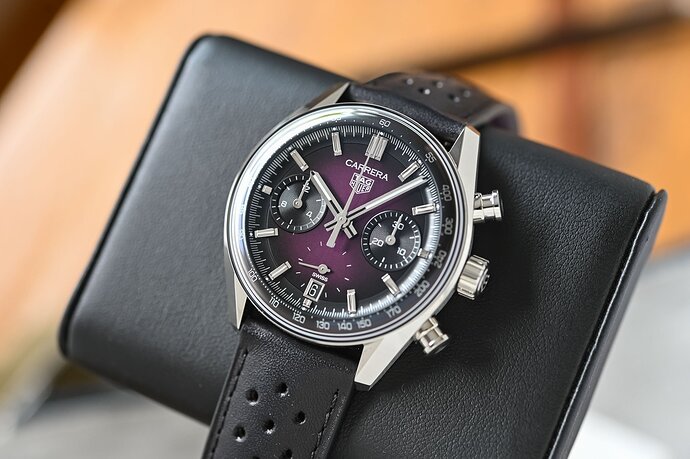 TAG-Heuer-Carrera-Glassbox-Purple-Editions-review-10