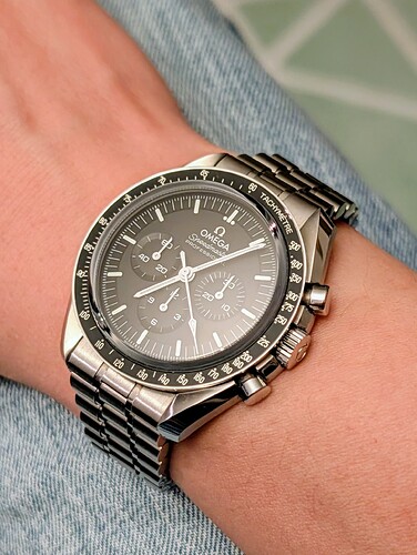 PXL_20251118_060552398~2