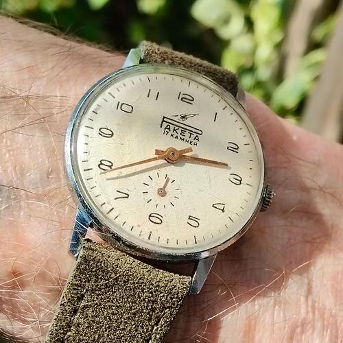 RAKETA B