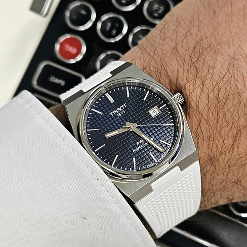 TISSOT PRX POWERMATIC 80 T1374071104100-80 111-40mm-44mm-12mm-20221124-p0000-p475 (1)