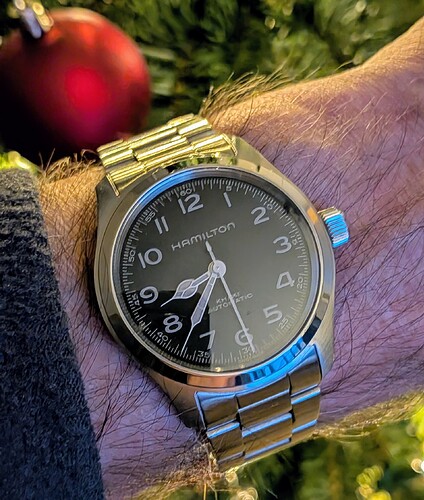 PXL_20251207_073722072