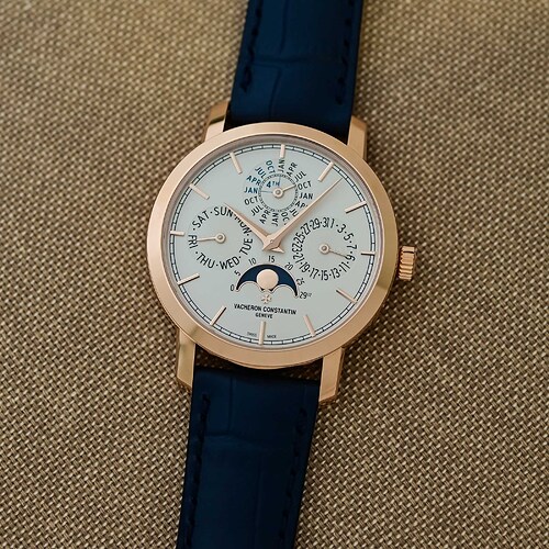 Vacheron-Constantin-Traditionnelle-Perpetual-Calendar-Ultra-Thin-36mm