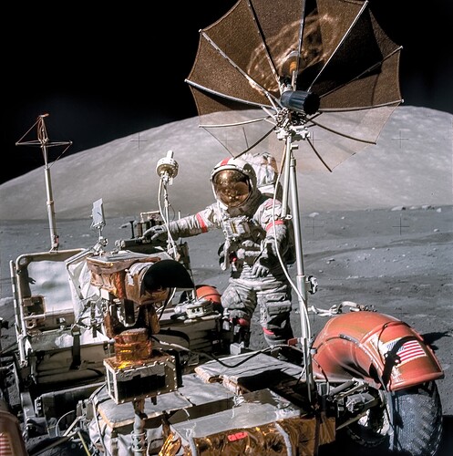 Apollo_17_Cernan