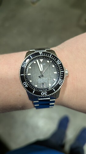 PXL_20251209_105705287