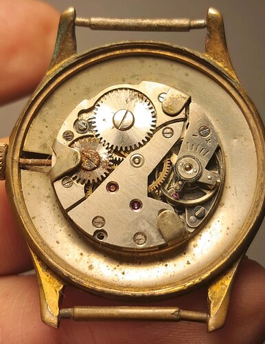 Screenshot_2025-12-27-14-23-35-787_fr.vinted-edit