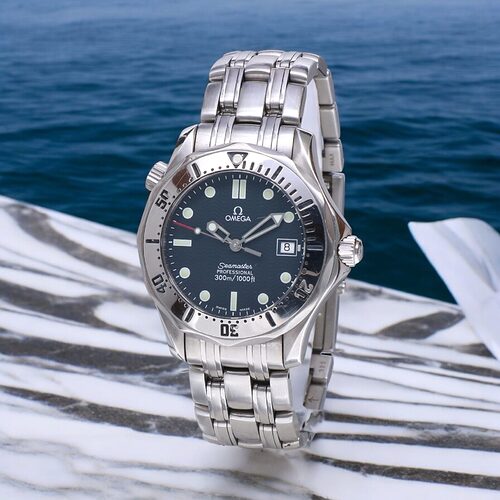 2552.80.00-Omega-Seamaster-300M-Steel-1