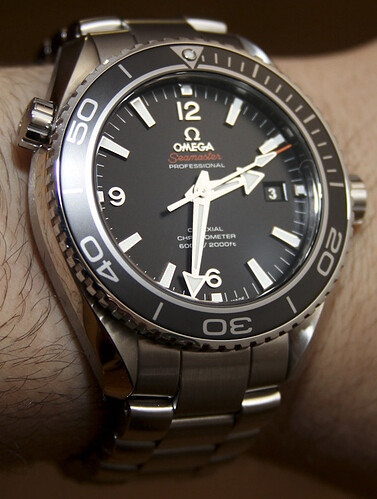 Omega-Seamaster-Planet-Ocean-Co-Axial-Chronometer-4