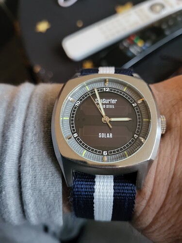 17671894084948604393821046864437