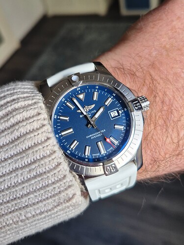 Picsart_26-02-02_14-00-27-047