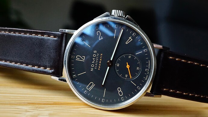 B5CD305B-C3E7-41EE-B73D-9CED6970796F_1_201_a