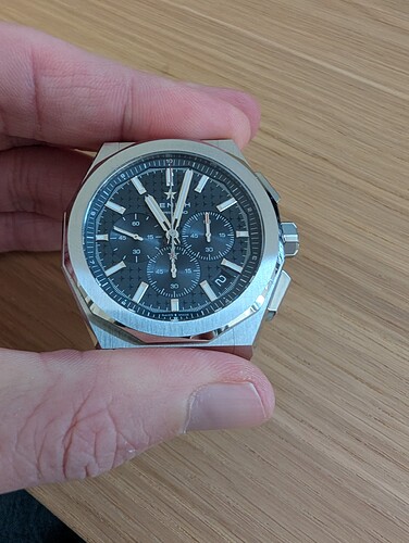 PXL_20251202_100249698