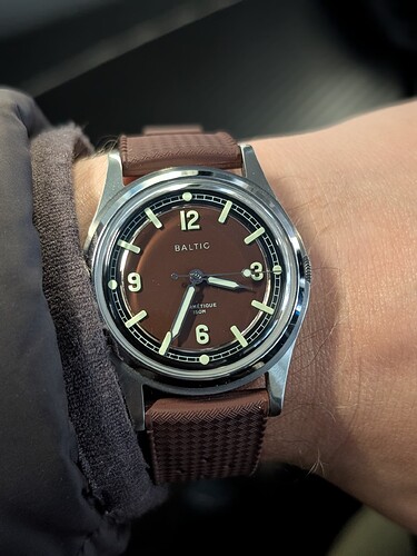 PXL_20250922_133440139.PORTRAIT