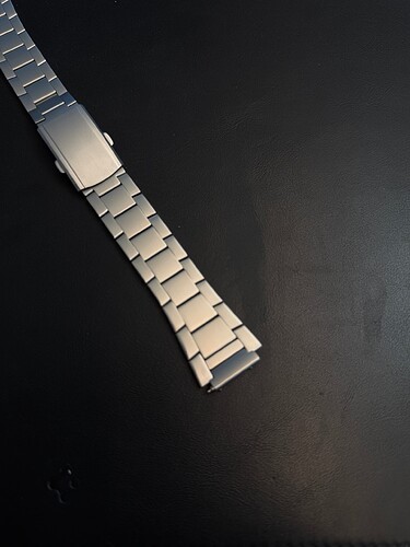 6B79D625-331C-45E8-9D35-00BB02FF1E5D