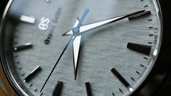 41B12D17-4E60-490F-8CE3-BD36C1038FF2_1_201_a