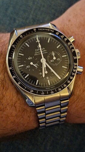 17706579064981451235821445770433