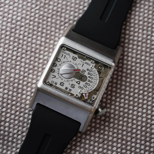 17770337785896701729141496597957