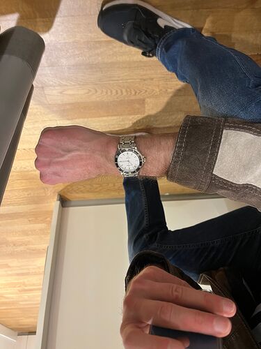 b8d2bae95b8507314ba9f06a3a6a92fe3d8c72fc_edited