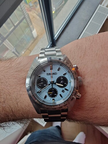 17662415914491164907635102459106