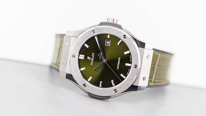 565-nx-8970-lr-hublot-classic-fusion-green-titanium-38mm-kapak