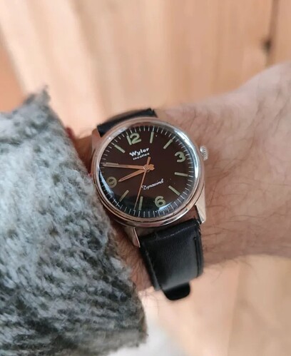 Screenshot_2025-12-22-20-44-32-360_com.watchenterprise.watchcrunch-edit