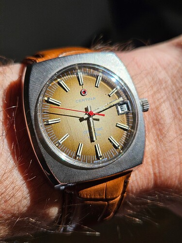 horloge 10.1