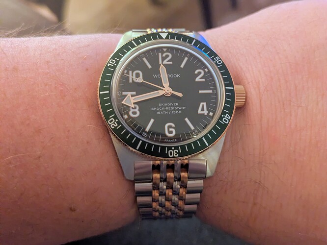 PXL_20251231_224250156~2