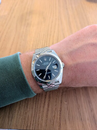 PXL_20260211_123404109~2