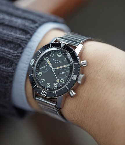 Breitling_817_pilots_steel_chronograph_watch_at_A_Collected_Man_London6