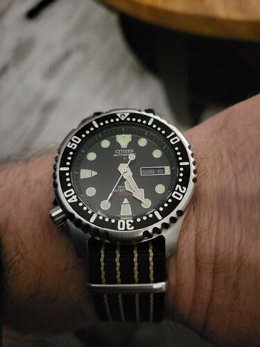 17626191284692800602962313755572