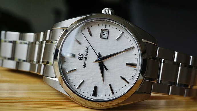 E86F1C65-E7D1-44D6-B3C9-12C3107CEFF9_1_201_a