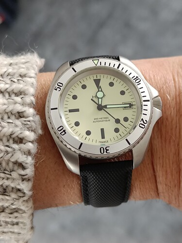 17739188888283801979123588015211