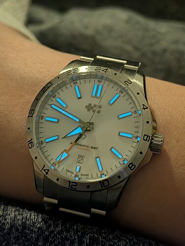 PXL_20251102_184705702.NIGHT