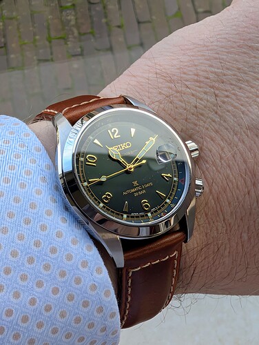 PXL_20251231_101107505~2