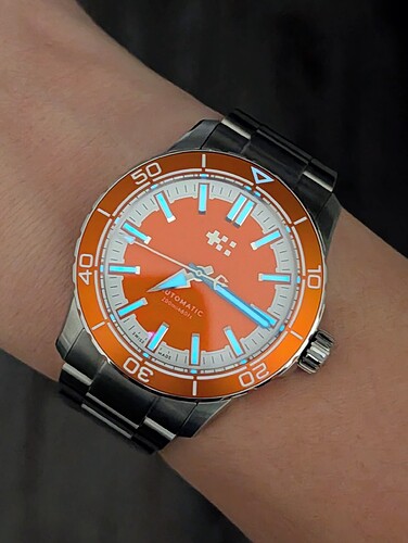 PXL_20251105_181504066