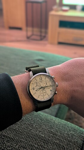 PXL_20251211_181608315.PORTRAIT