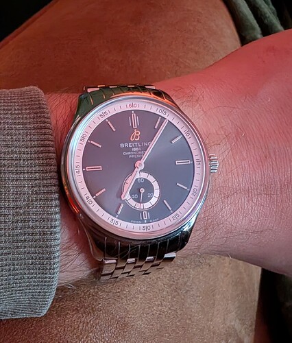 PXL_20251229_180648954