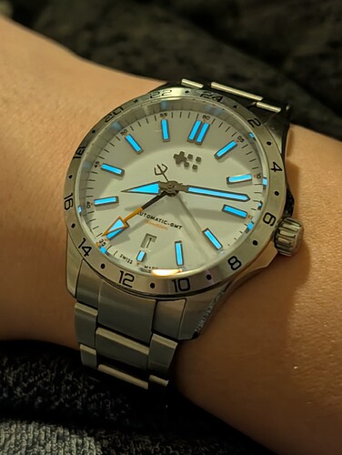 PXL_20251101_191232884.NIGHT