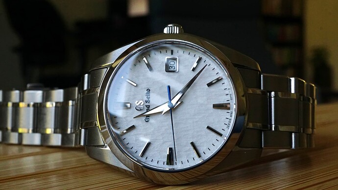 E957DC0E-DE04-4010-9E54-E804397FA3B7_1_201_a