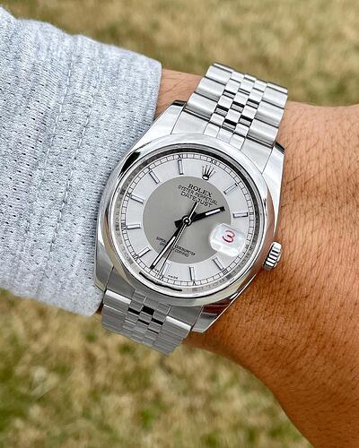 wts-2006-rolex-datejust-silver-tuxedo-dial-116200-v0-6plkq1dvb4wa1