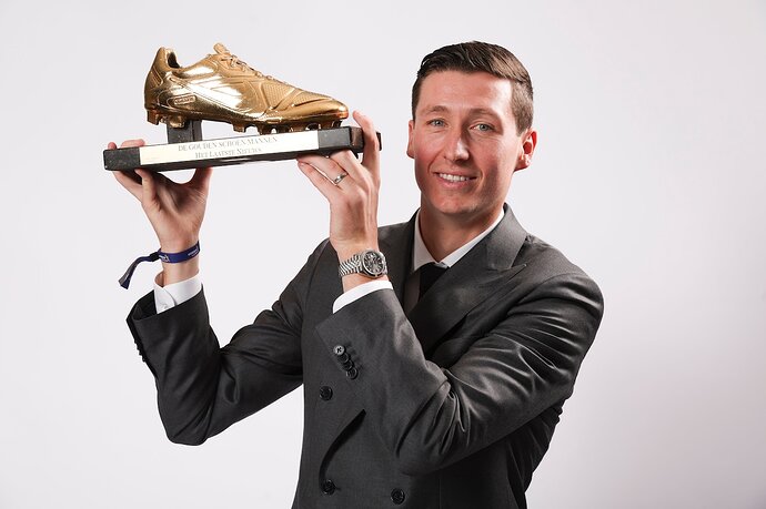 hans-vanaken-na-zijn-derde-gouden-schoen