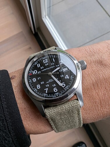 PXL_20251011_122554512