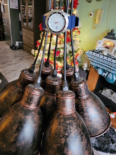 17643272957988210946293922430553