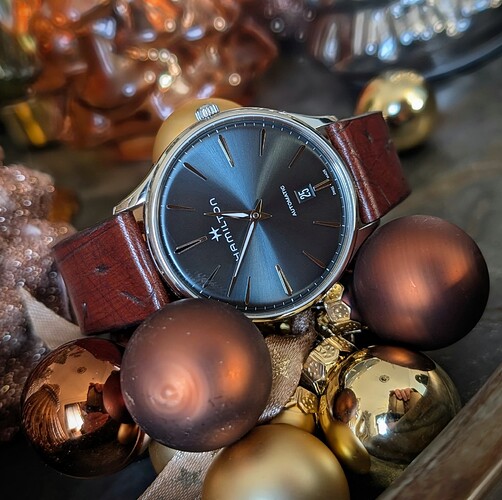 PXL_20251225_115250831.PORTRAIT.ORIGINAL~2